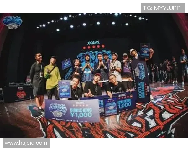 街舞盛宴揭秘北京街舞队的坚持与耐力之旅