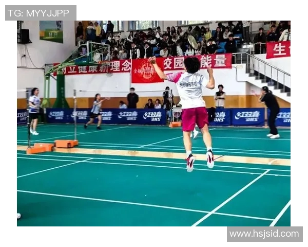 重庆羽毛球队的崛起与发展探索聚焦羽毛球运动的力量与激情 重庆羽毛球队的崛起与发展探索聚焦羽毛球运动的力量与激情