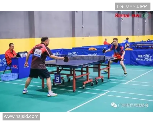 重庆乒乓球队的耐力揭秘：乒乓球背后的坚持与拼搏精神