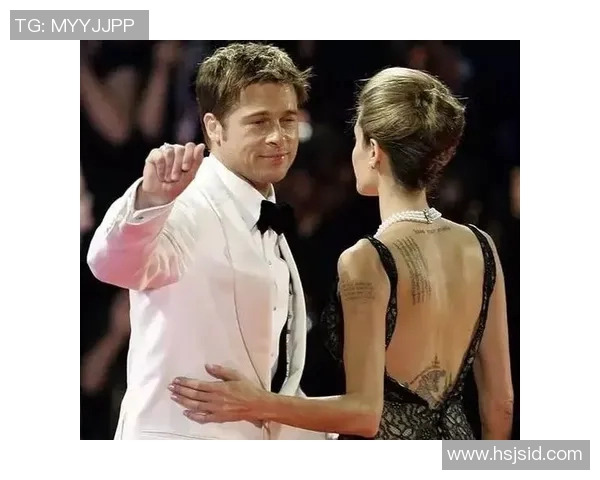 足球明星与女明星的浪漫故事揭示了爱情与事业的交织之美