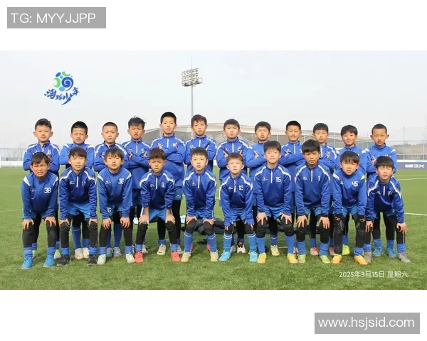 足球明星合照特效软件助你轻松打造个性化足球明星合影瞬间 足球明星合照特效软件助你轻松打造个性化足球明星合影瞬间